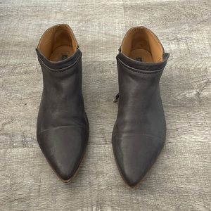 Alberto Fermani Booties